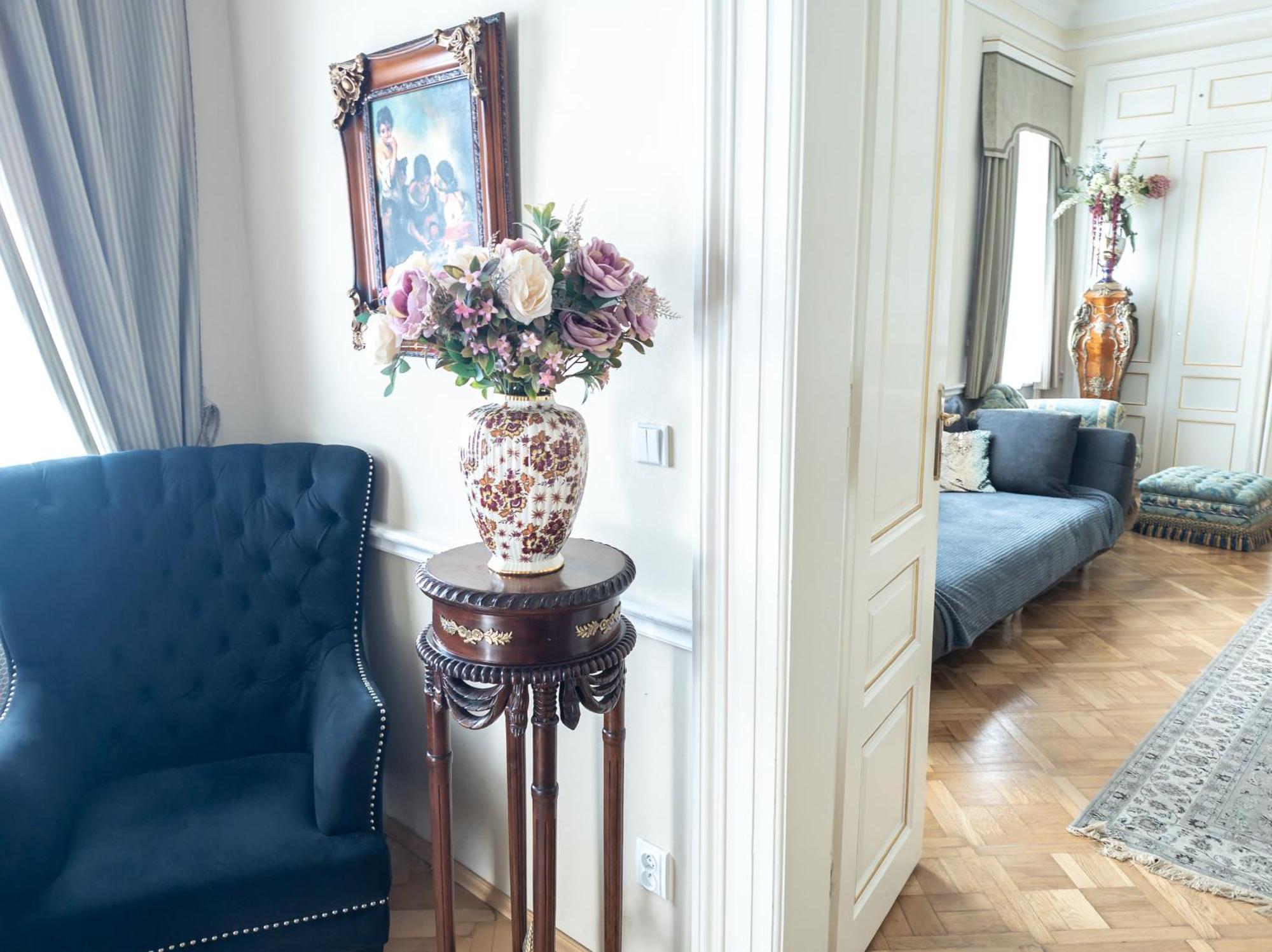 Two Bedroom Villa With Hot-Tub, Terrace And Garden, Wenceslas Square Praga Exterior foto