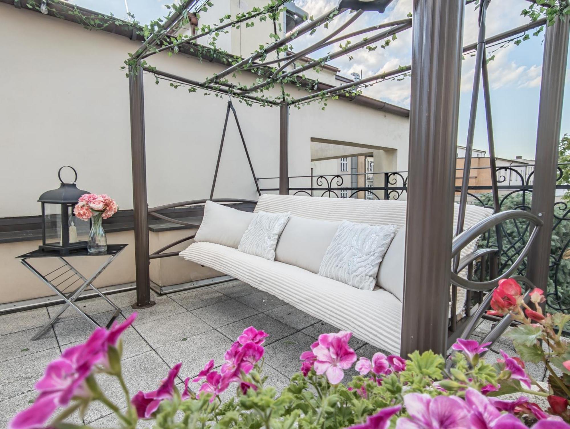 Two Bedroom Villa With Hot-Tub, Terrace And Garden, Wenceslas Square Praga Exterior foto